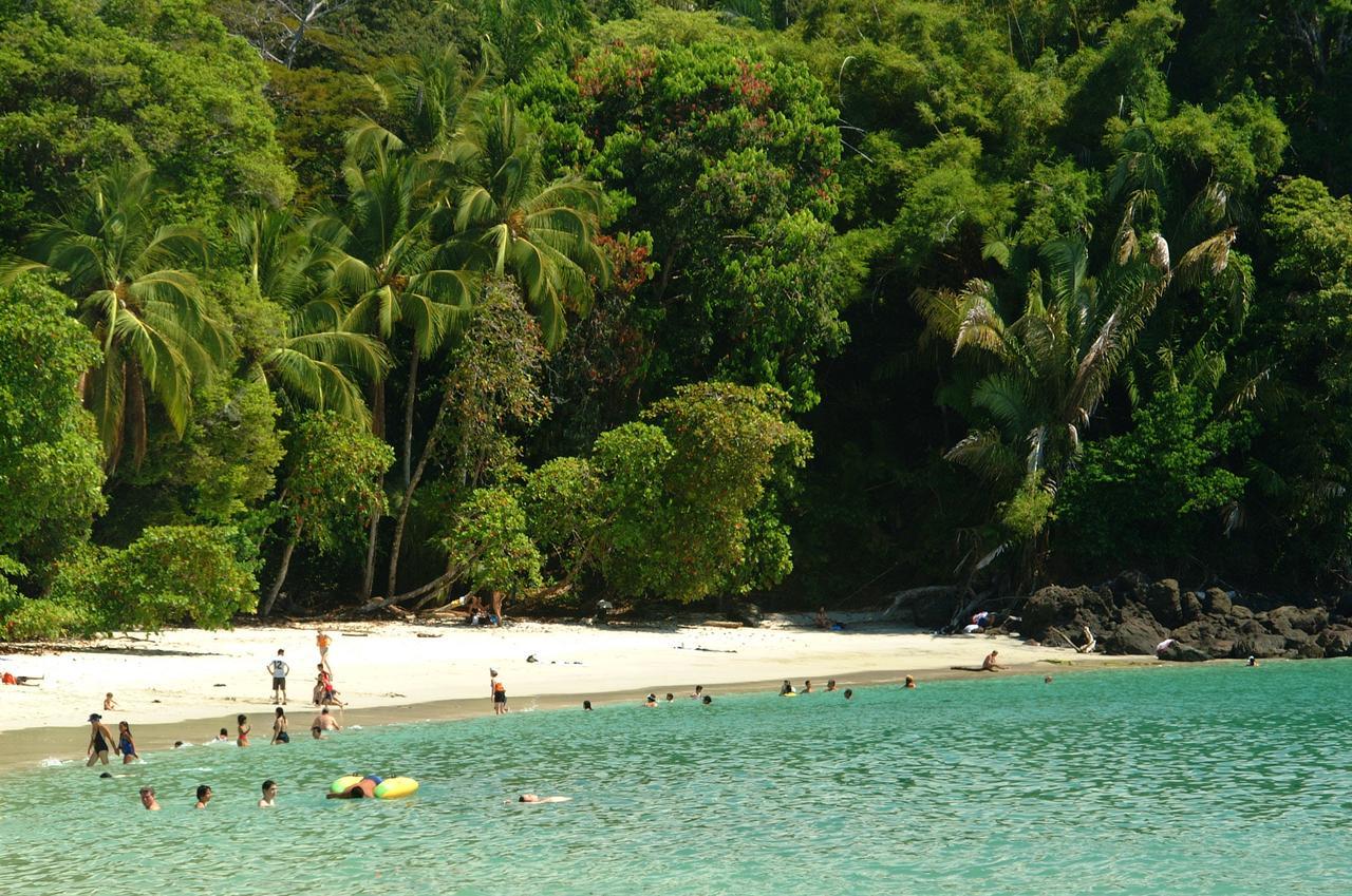 Hotel Manuel Antonio Park Exterior photo